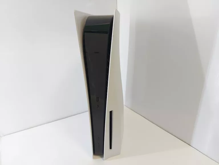 konsola-sony-ps5-cfi-1116a-825gb-2-pady-stan-uzywany