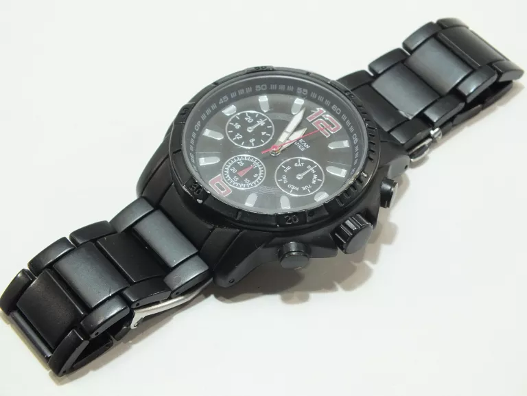 zegarek-american-exchange-ostrowskiego-1-wroclaw