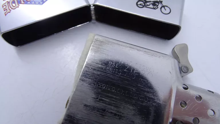 ZAPALNICZKA ZIPPO VIII 1993 BORN TO RIDE ZESTAW