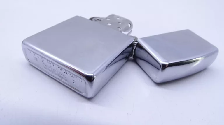 ZAPALNICZKA ZIPPO VIII 1993 BORN TO RIDE ZESTAW