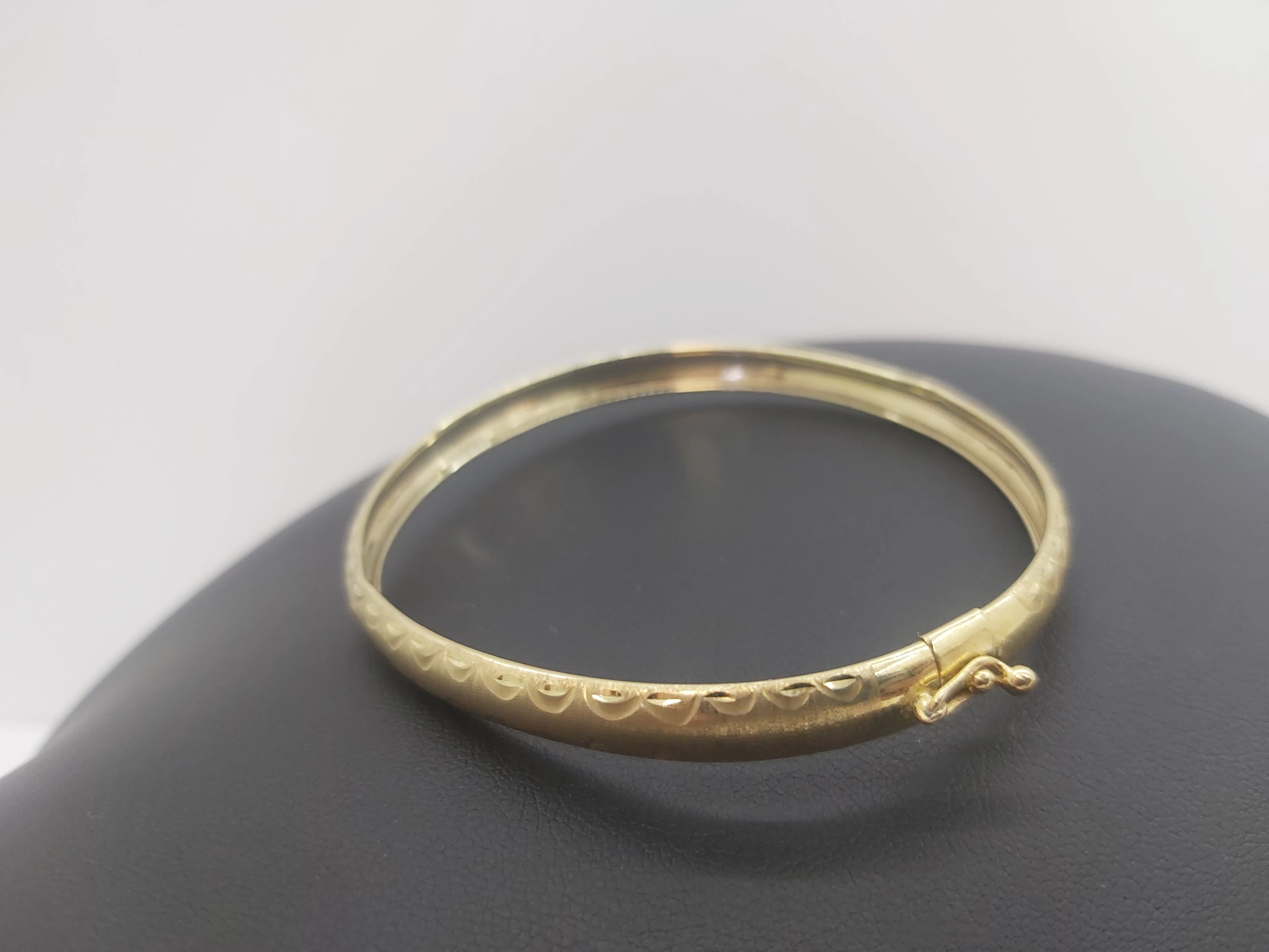 zlota-bransoletka-sztywna-kolo-437g-14k-material-15835-2