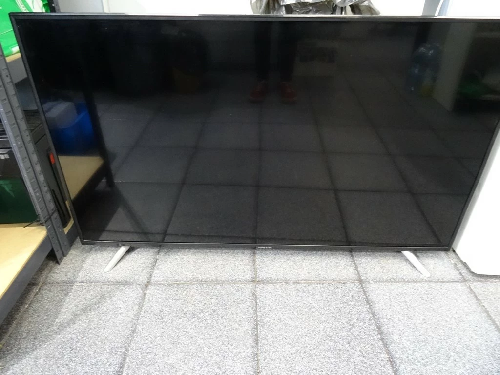 tv-manta-49-led94901s-pilot-stan-uzywany