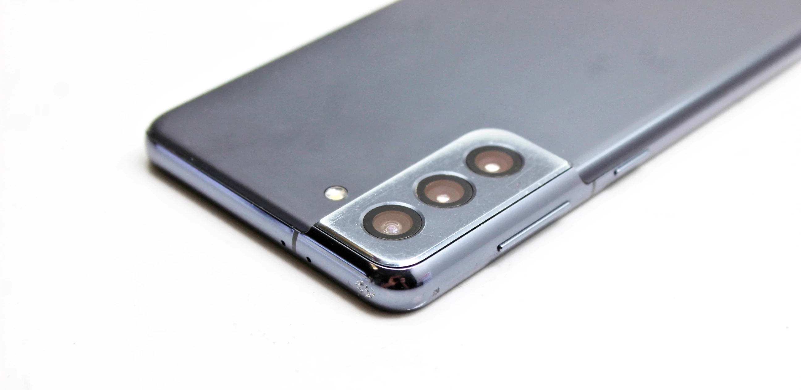 telefon-samsung-s21-stan-uzywany