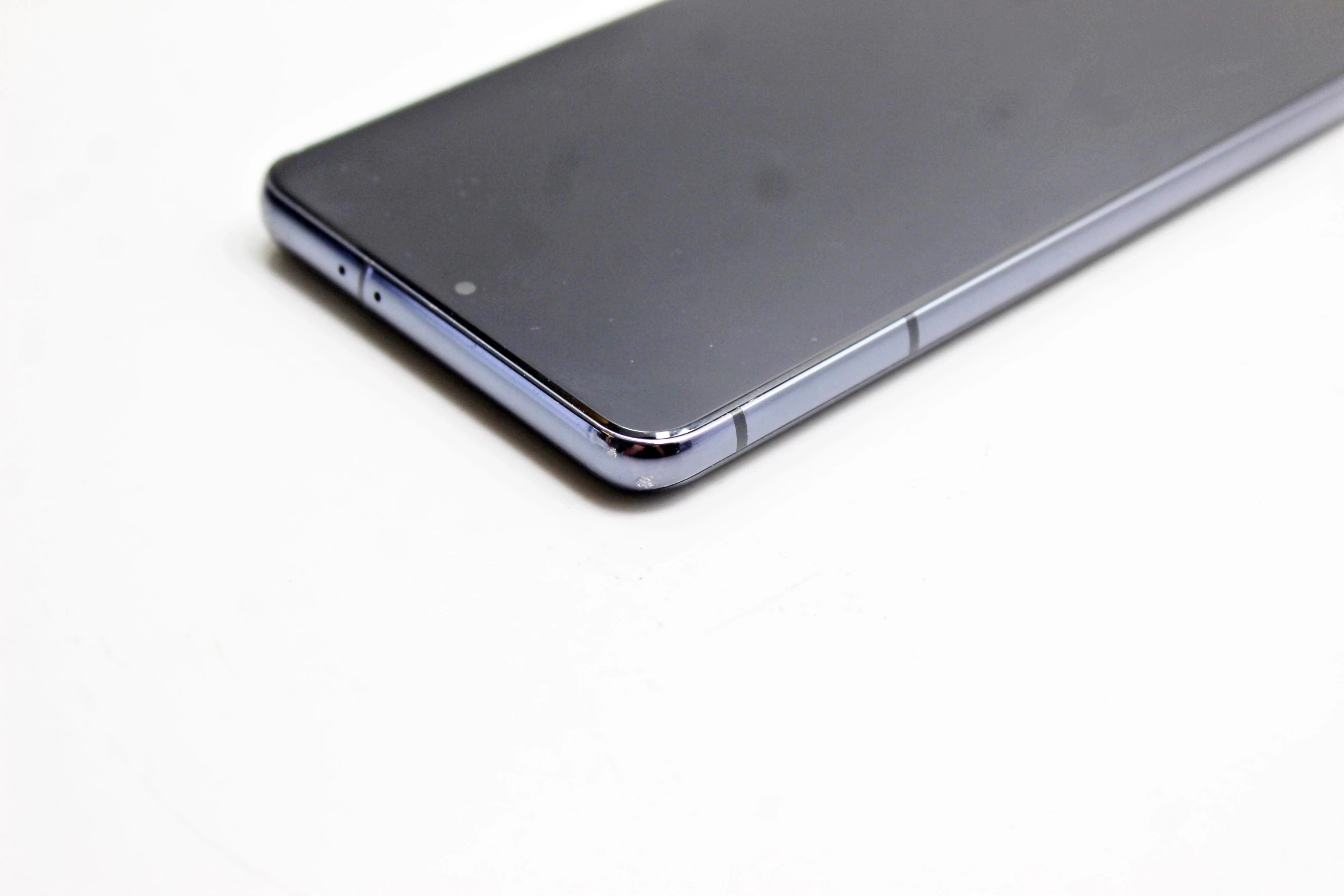 telefon-samsung-s21-komunikacja-bluetooth