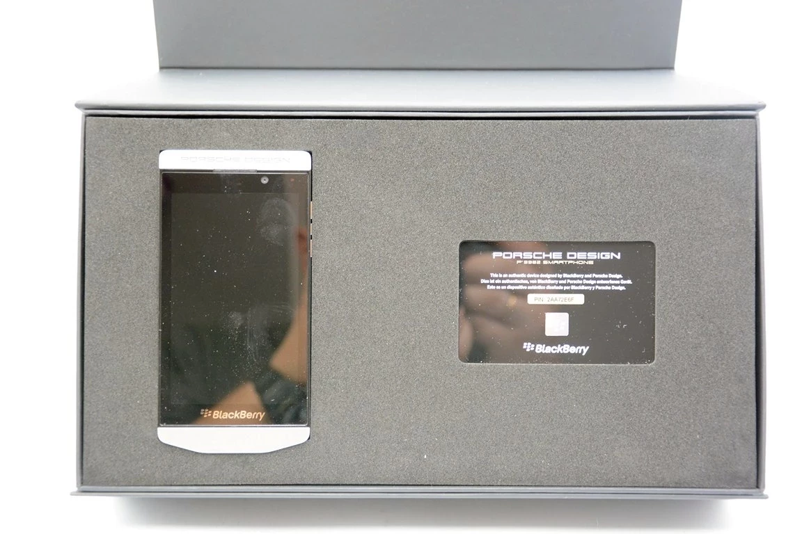 telefon-blackberry-p9982-porsche-design-kod-producenta-porsche-design-p9982