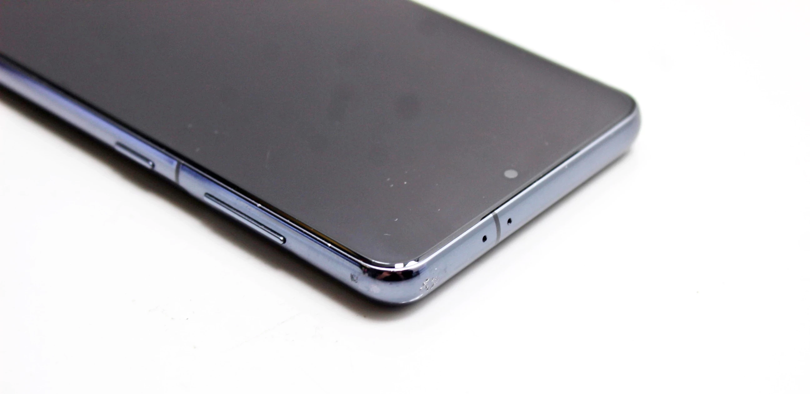 telefon-samsung-s21-pojemnosc-akumulatora-4000