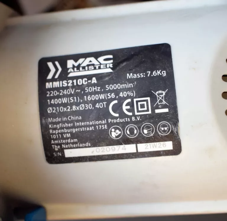 PIŁA UKOŚNICA MAC ALLISTER MMIS210C-B 1500 W 210