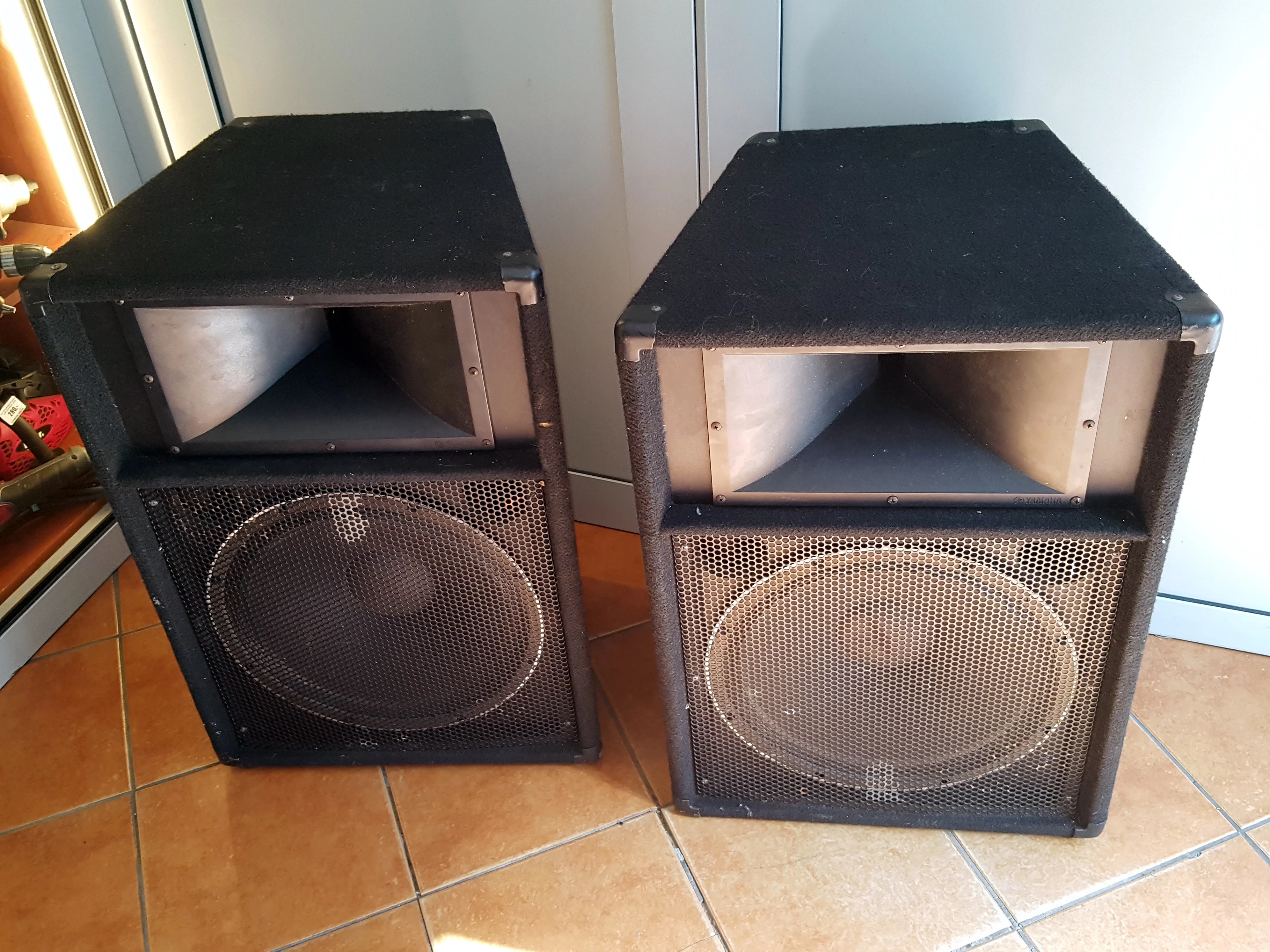 kolumny-estradowe-yamaha-model-s115v-2-sztuki-plwolnosci-3-5-sj-namyslow