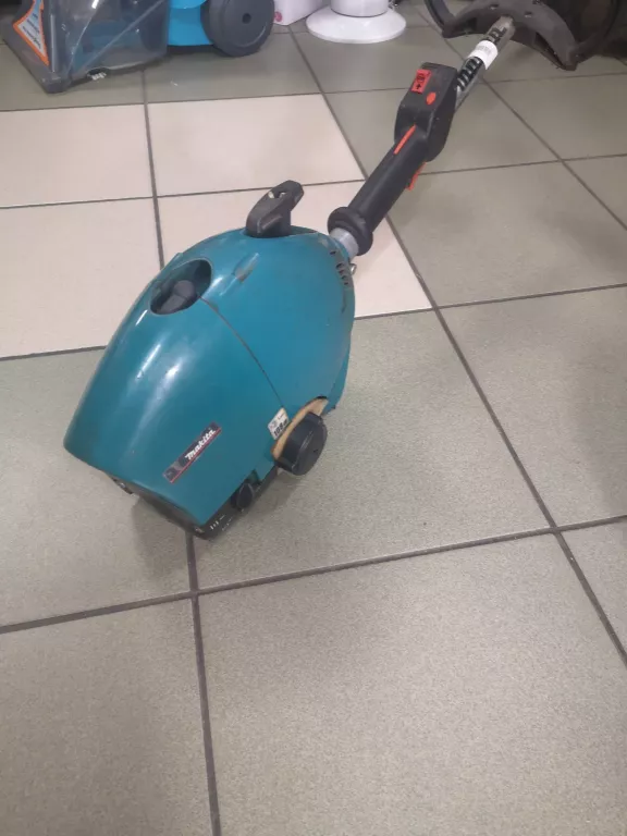 KOSA SPALINOWA MAKITA DST 300