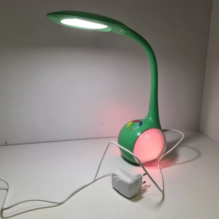 NILSEN LAMPKA NOCNA