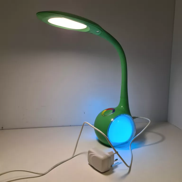 nilsen-lampka-nocna-kolor-odcienie-zieleni