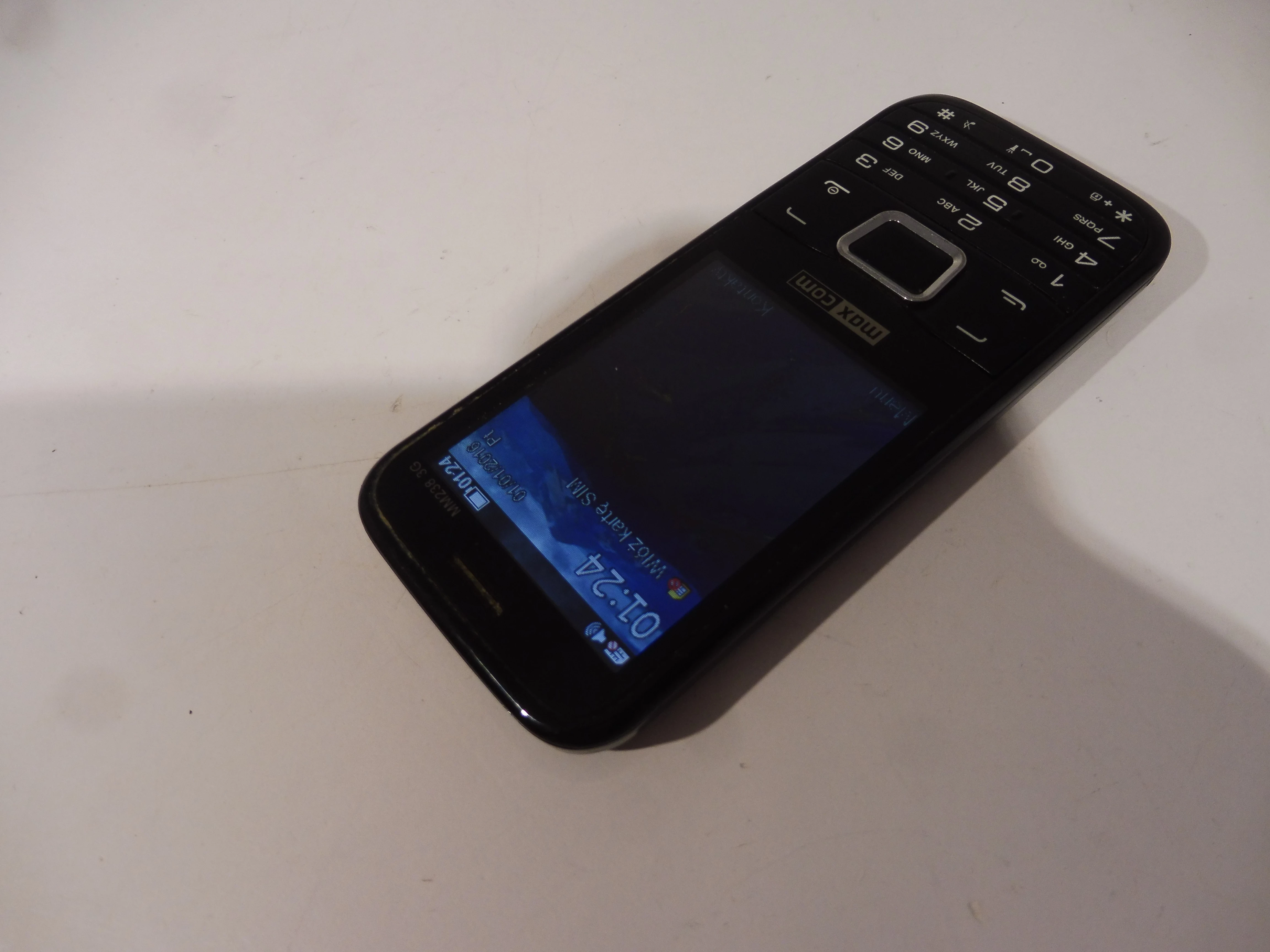 telefon-maxcom-mm-238-3g-bs-kod-producenta-maxcommm238