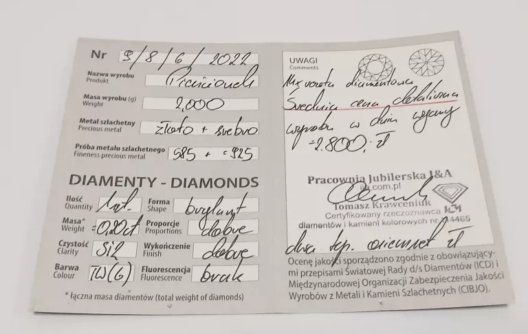 zloty-pierscionek-w-stylu-art-deco-z-brylantem-kamien-brylant