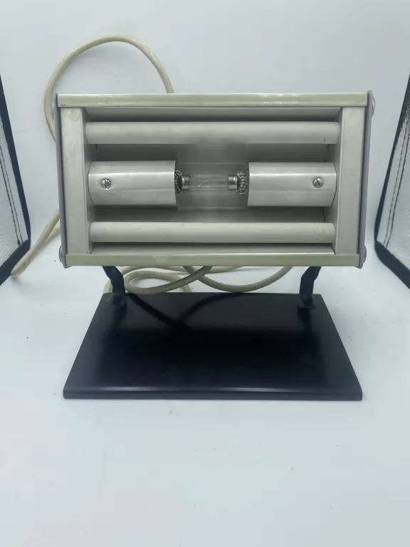 LAMPA LECZNICZA MEDICOR Q-125 ODCIENIE NIEBIESKIE