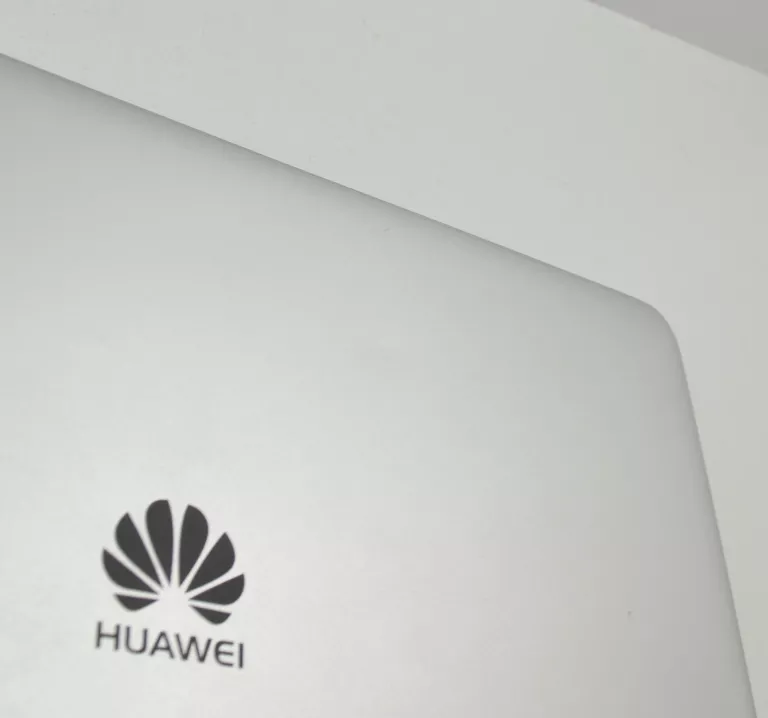 HUAWEI MATEBOOK D14 RYZEN 5 2500U 8/256 GB