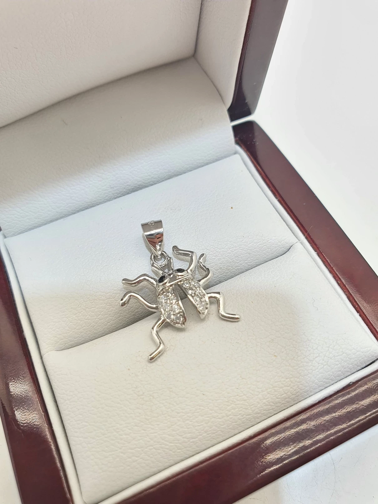 srebrna-chrabaszczowa-zawieszka-12g-925-stan-11323-238058