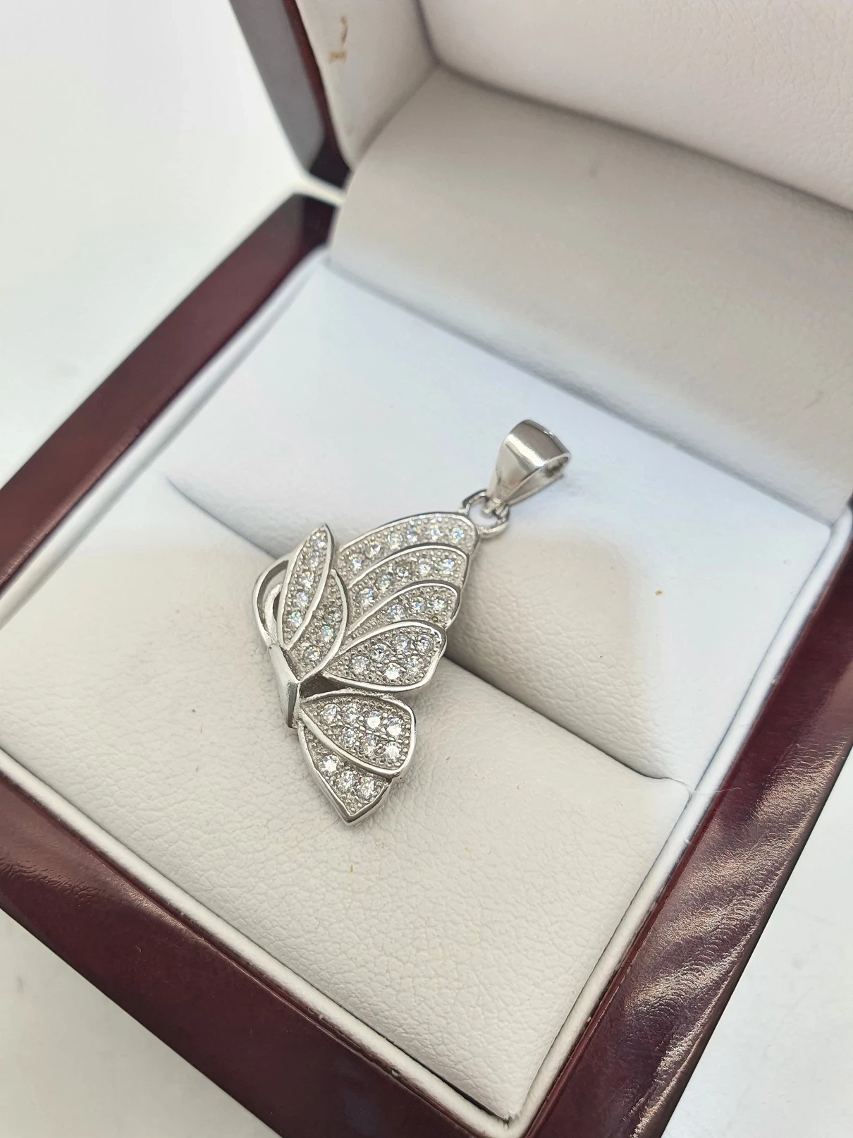 srebrna-niespotykana-zawieszka-25g-925-rodzaj-klasyczne