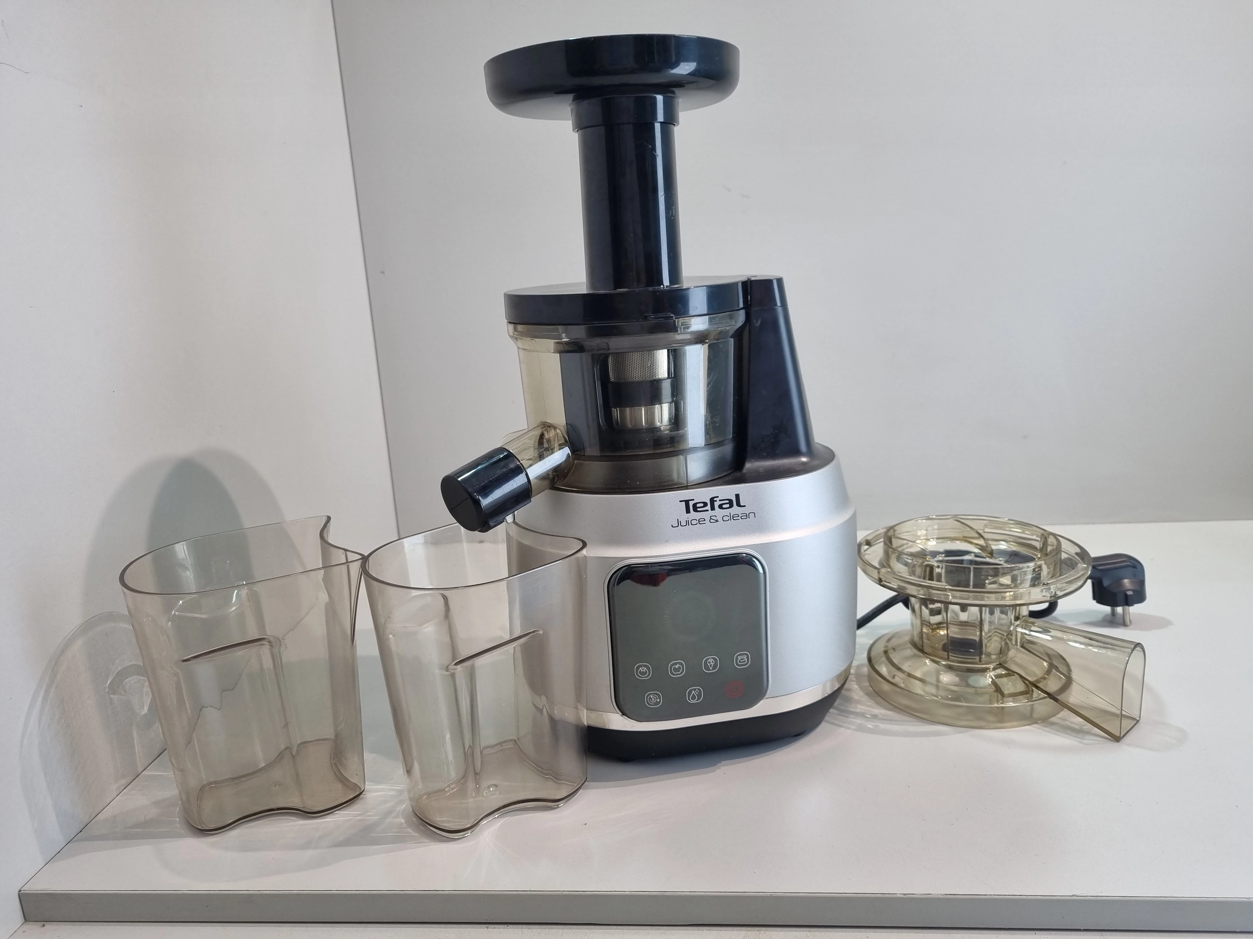 wyciskarka-tefal-juice-clean-zc420e38-plac-krakowski-3-zabrze-sj