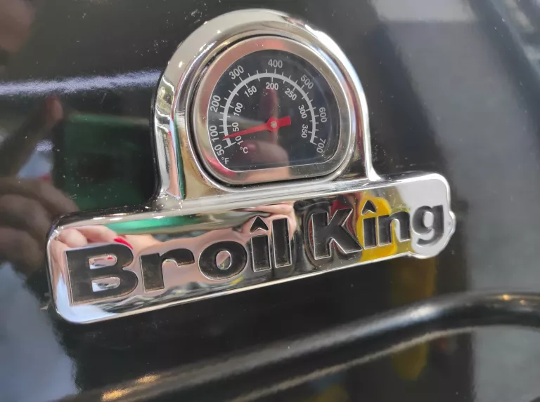 GRILL GAZOWY BROIL KING BARON 320 (3 PALNIKOWY)