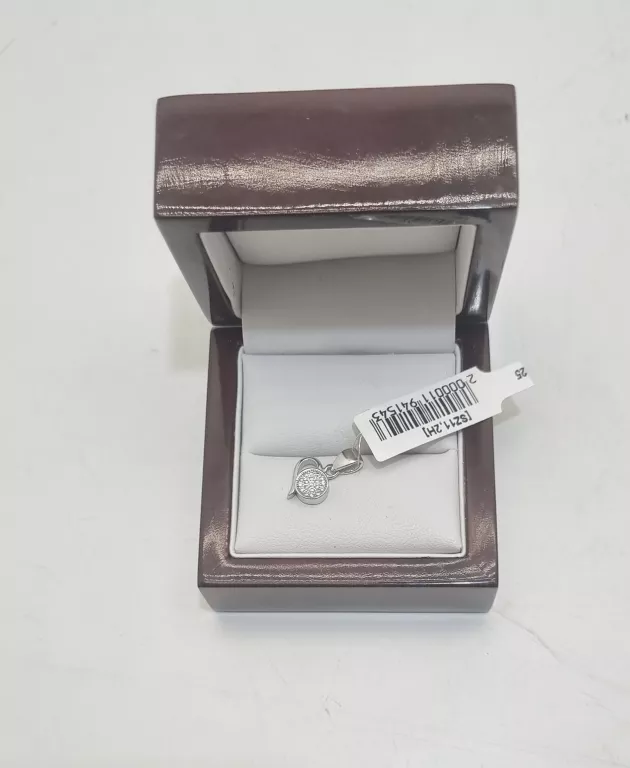 srebrna-niespotykana-zawieszka-14g-925-stan-nowy