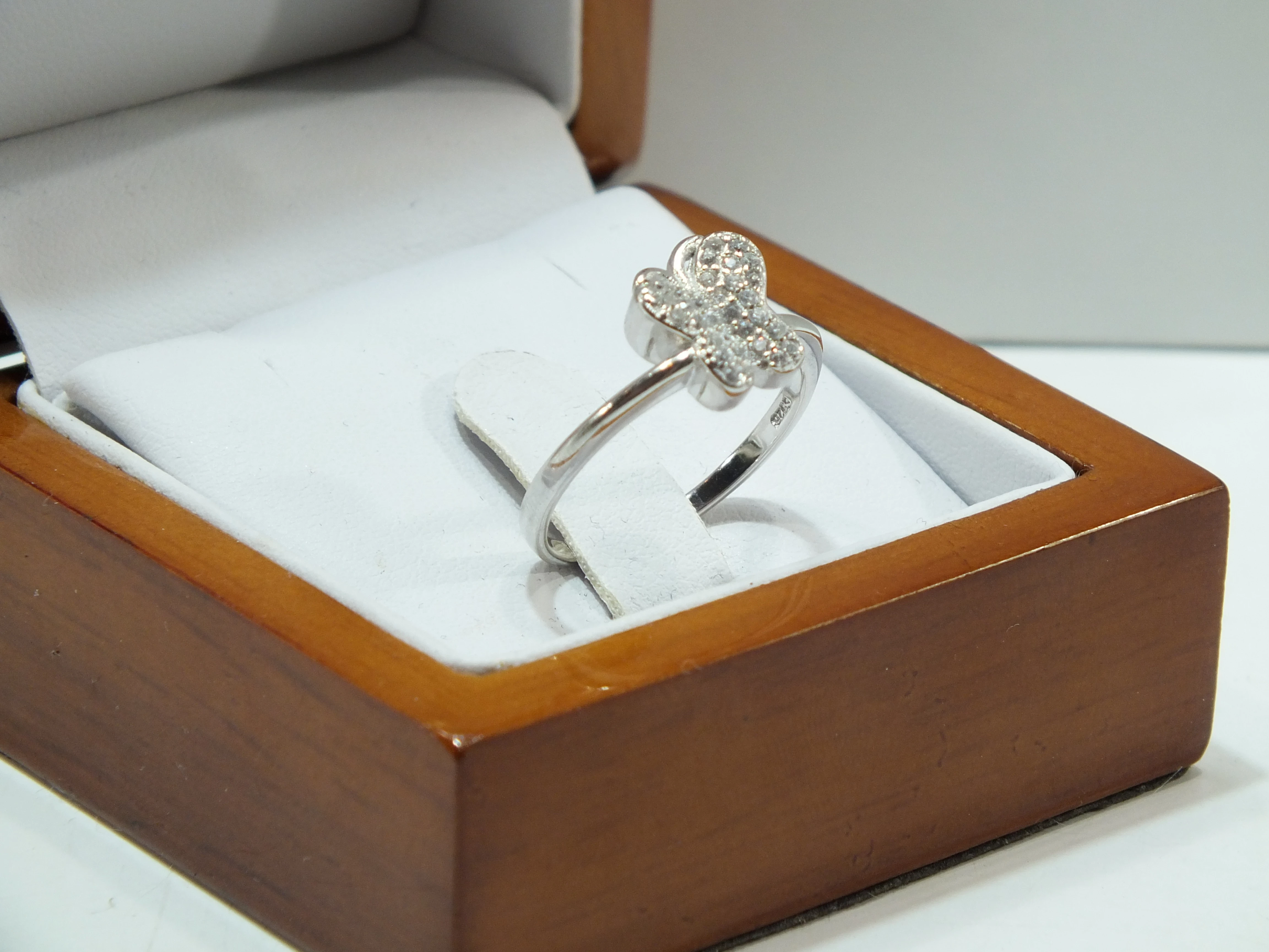 rewelacyjny-srebrny-pierscionek-motylek-25-g-marka-248811-958954