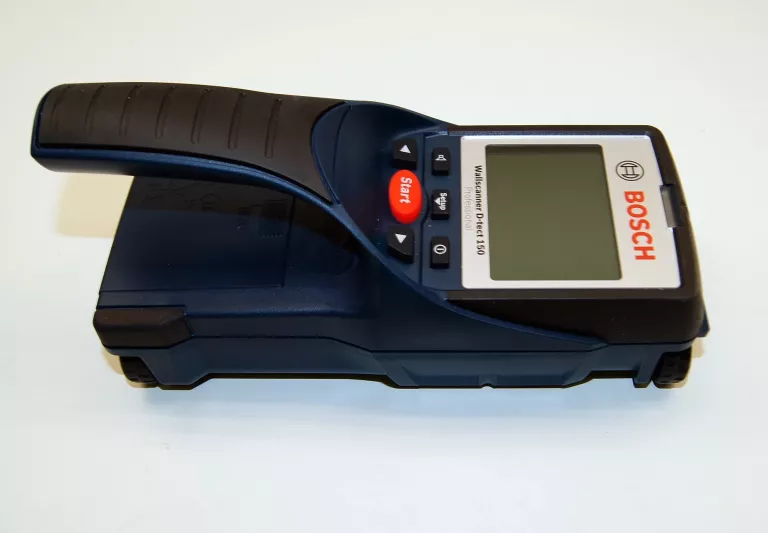 SKANER BOSCH WALLSCANER D-TECT 150