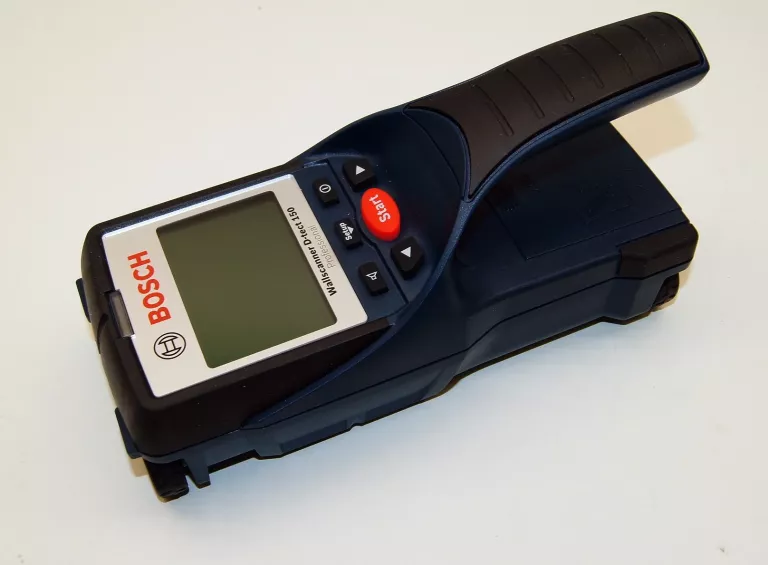 SKANER BOSCH WALLSCANER D-TECT 150