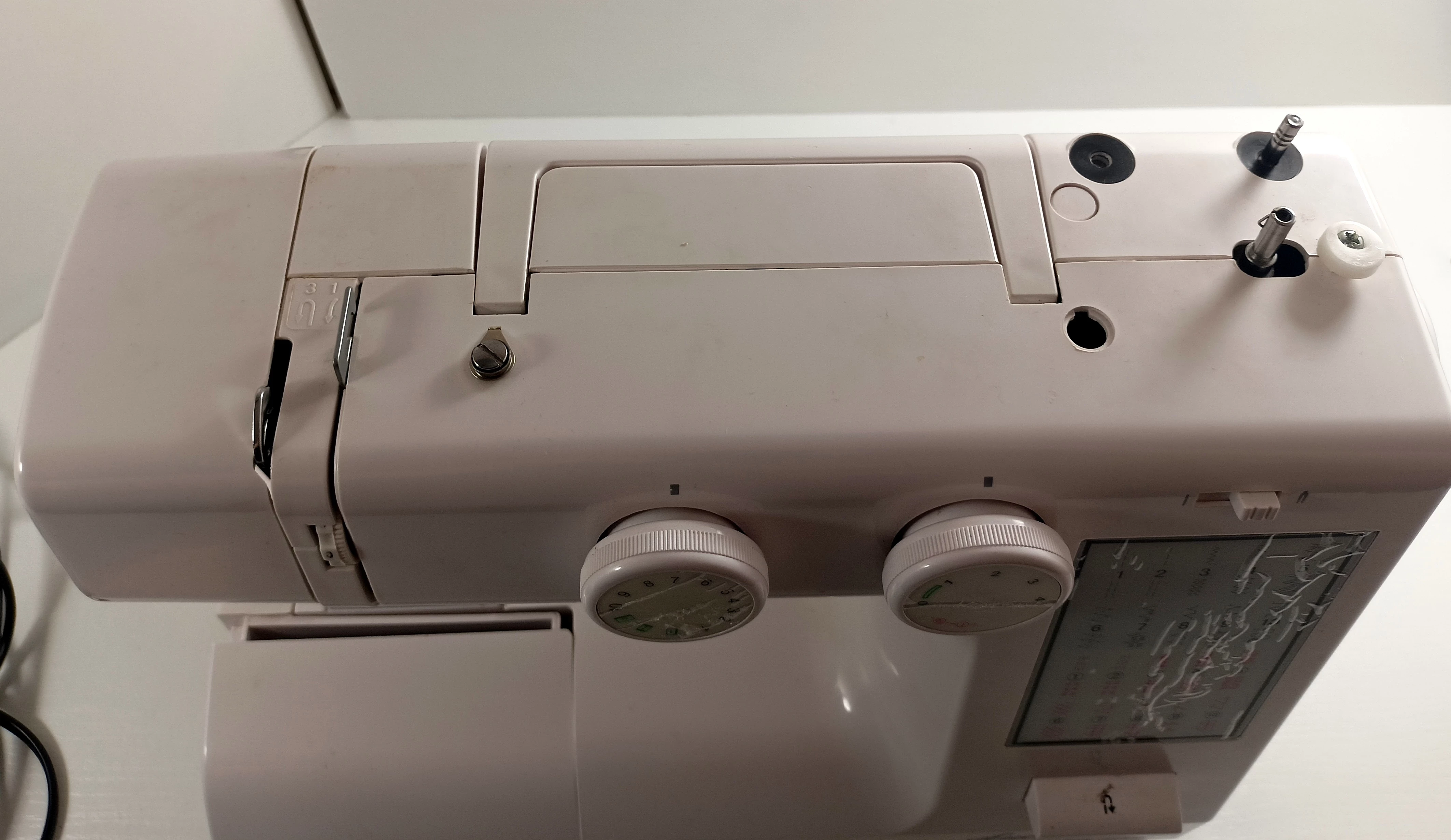 maszyna-do-szycia-lucznik-444-katarzyna-model-katarzyna-444