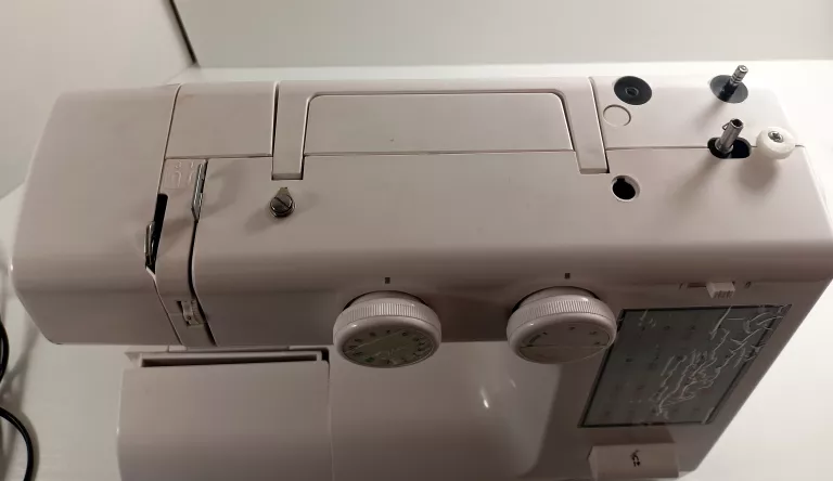 maszyna-do-szycia-lucznik-444-katarzyna-model-katarzyna-444