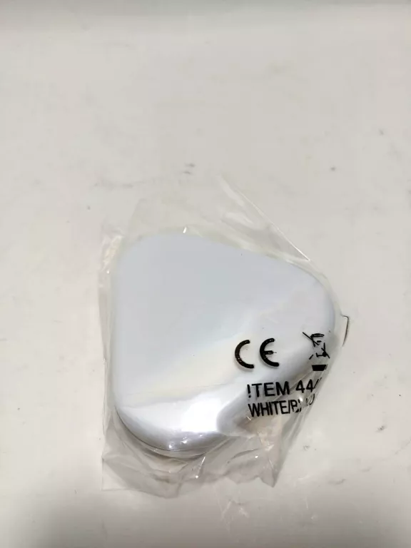 sluchawki-biale-polecam-stan-uzywany