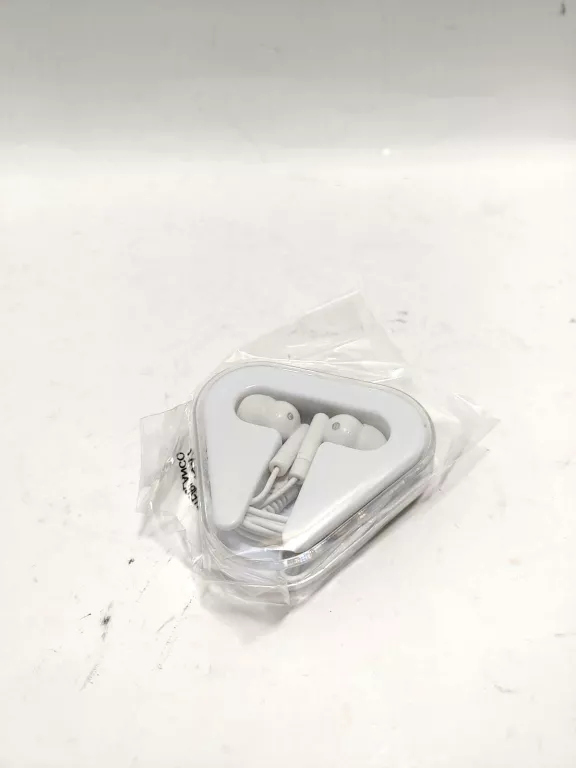 sluchawki-biale-polecam-marka-inna