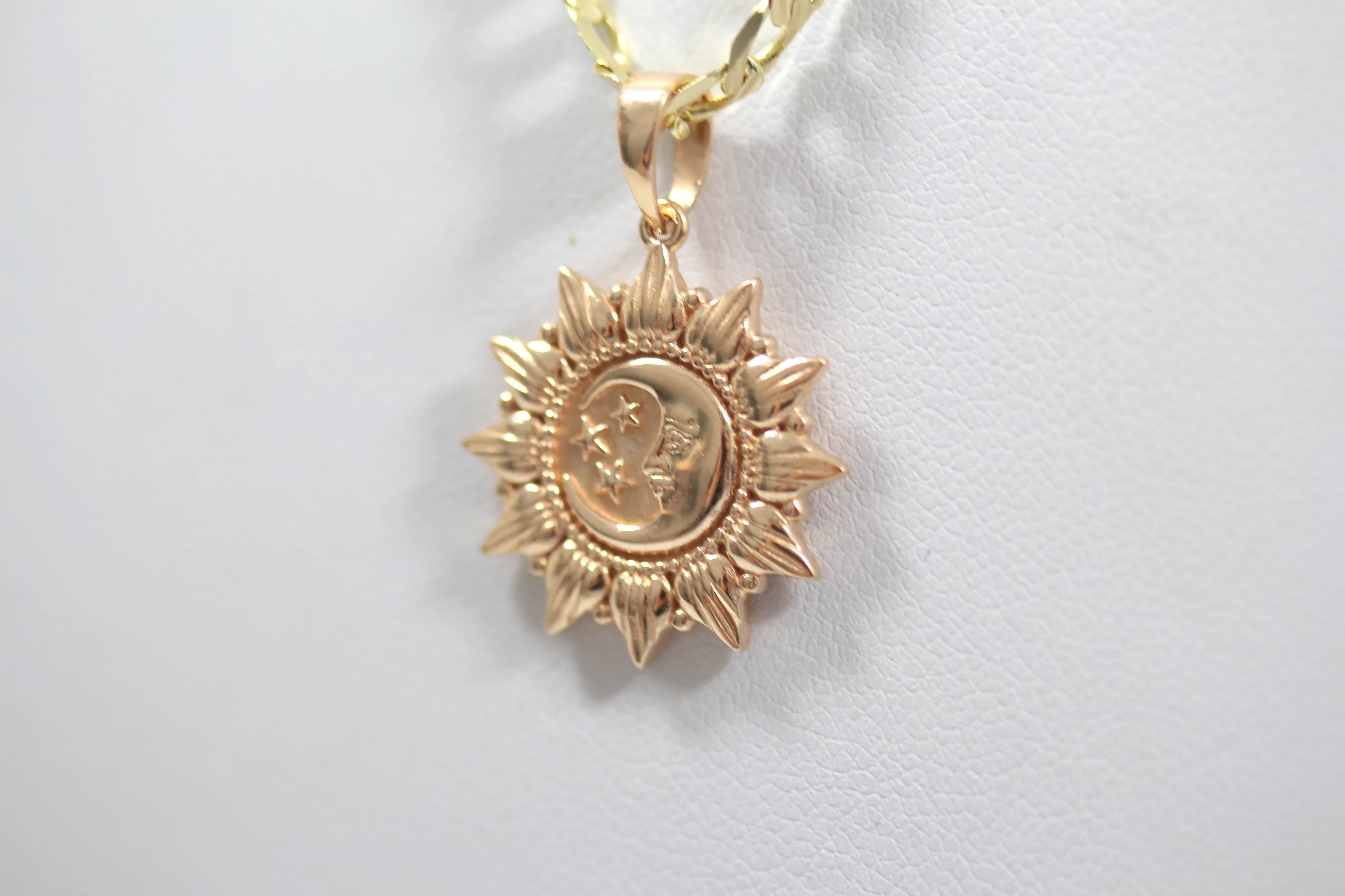 zlota-zawieszka-slonce-585-479g-marka-inna-marka