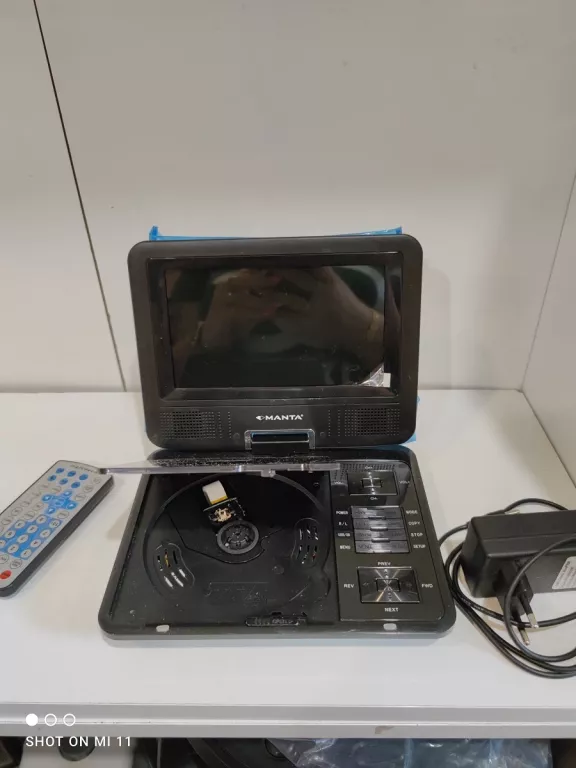 DVD MANTA DVD053G PORTABLE 2 PILOT S