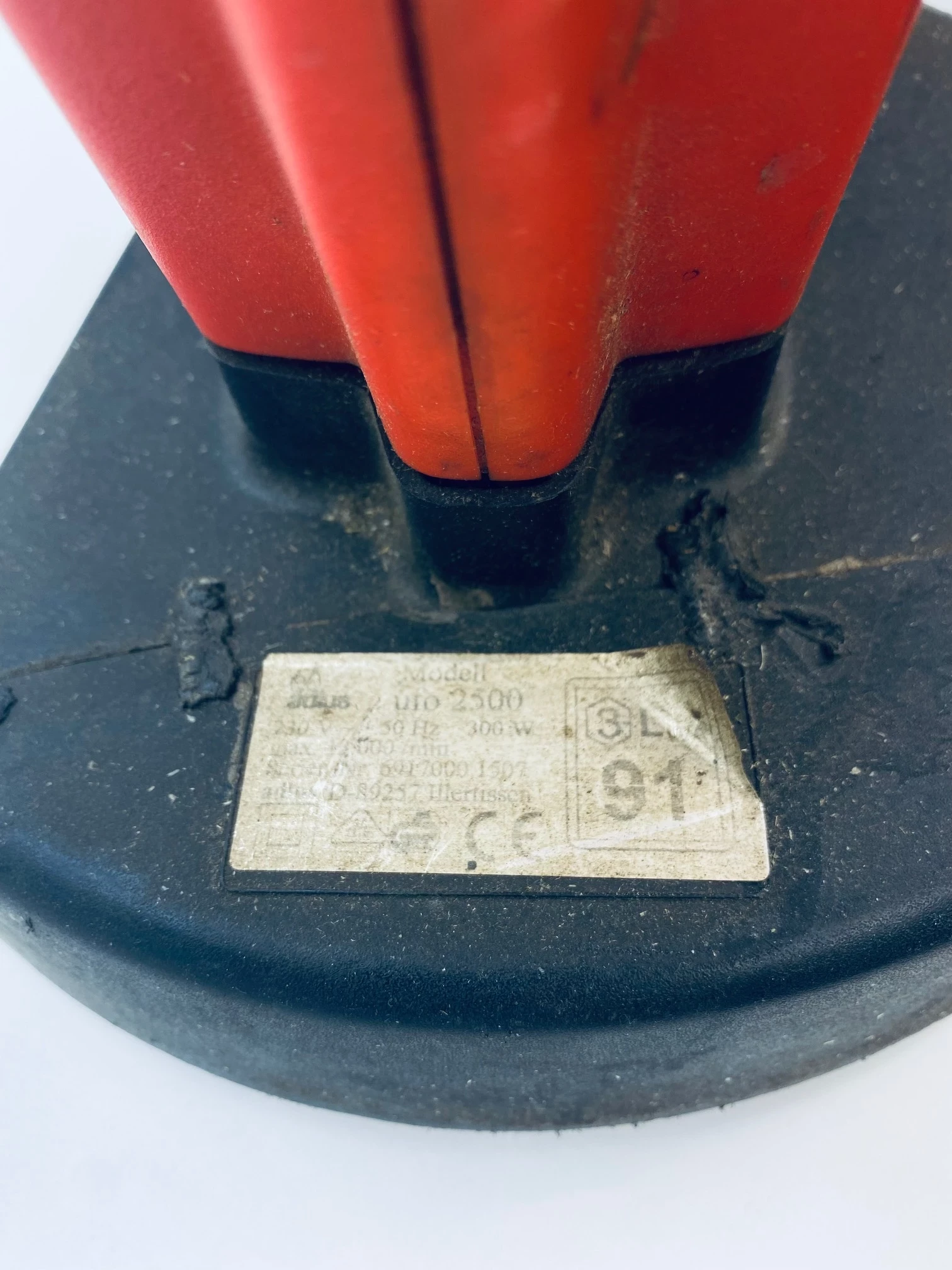 podkaszarka-adlus-top-garden-3000-zasilanie-elektryczne