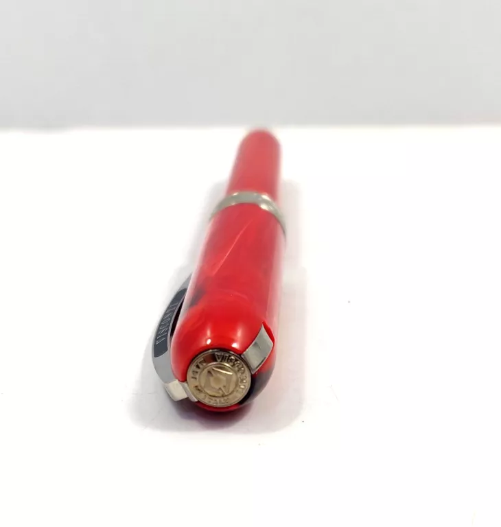 PIÓRO WIECZNE VISCONTI REMBRANDT RED