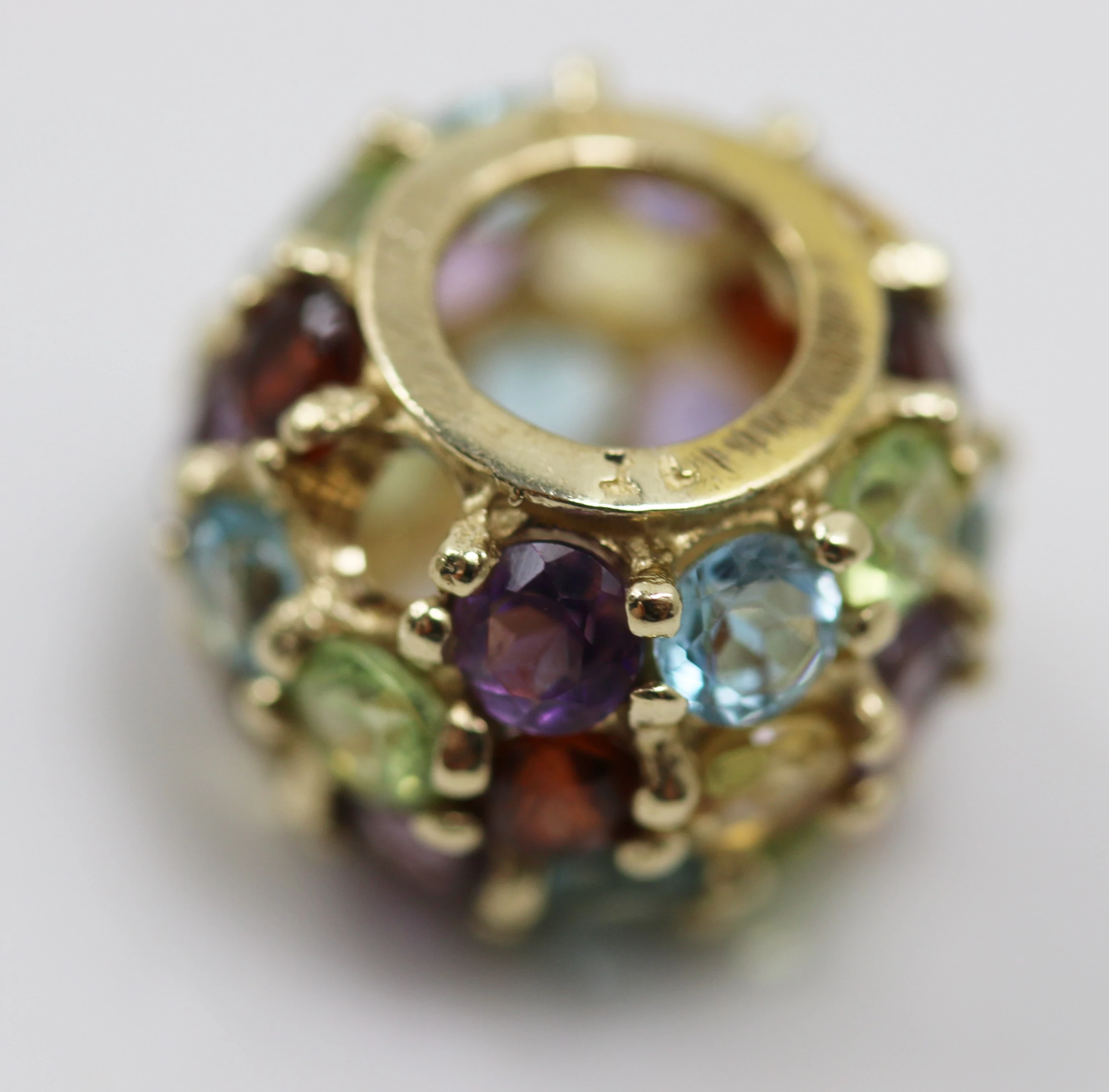 zloty-wisiorek-charms-p417-255gr-kamien-cyrkonia