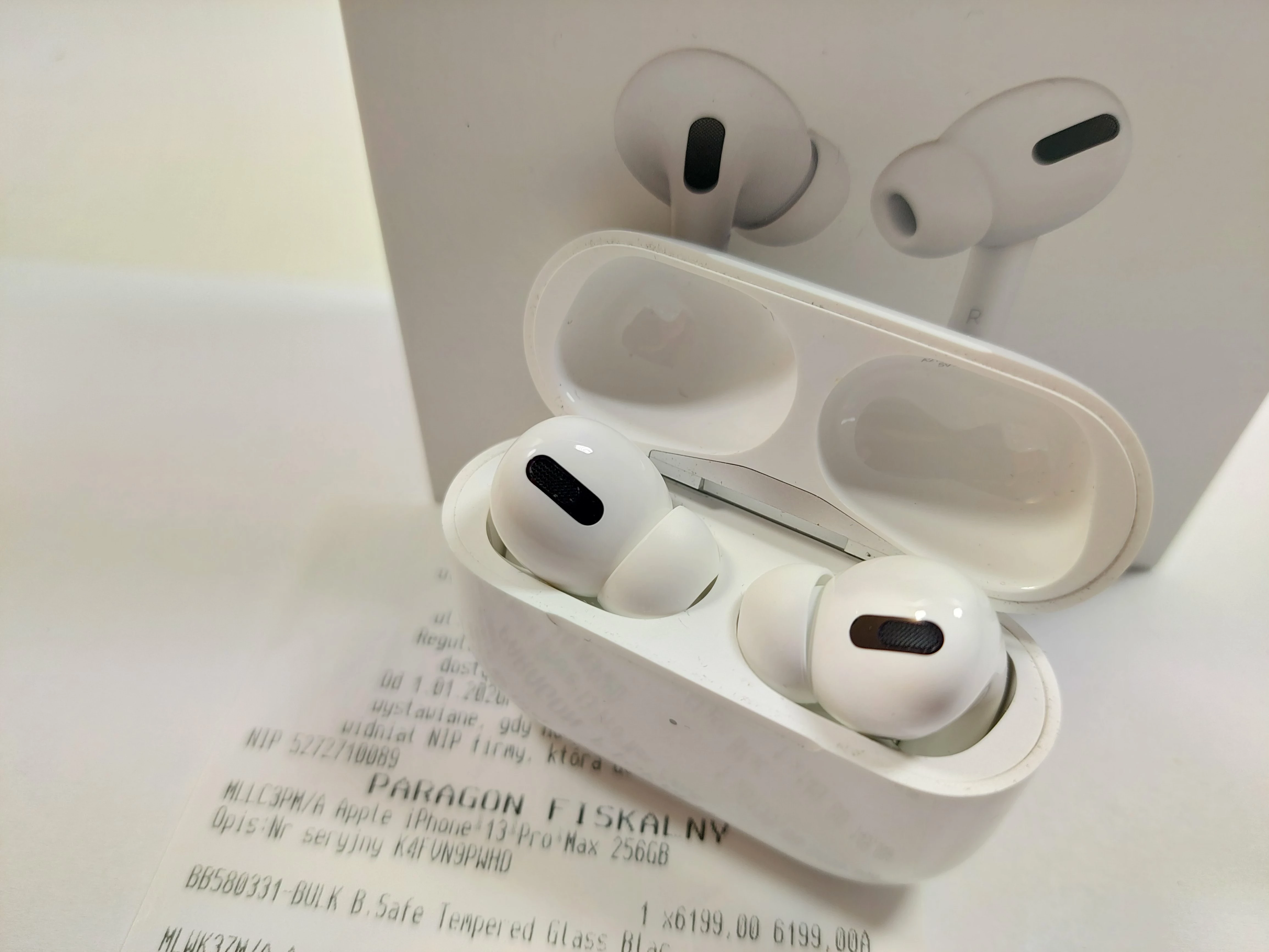 sluchawki-apple-airpods-pro-gwarancja-pulawska-26-warszawa