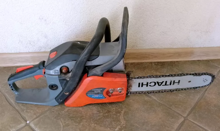 pila-lancuchowa-spalinowa-hitachi-cs33eb-kod-producenta-cs33ebwez