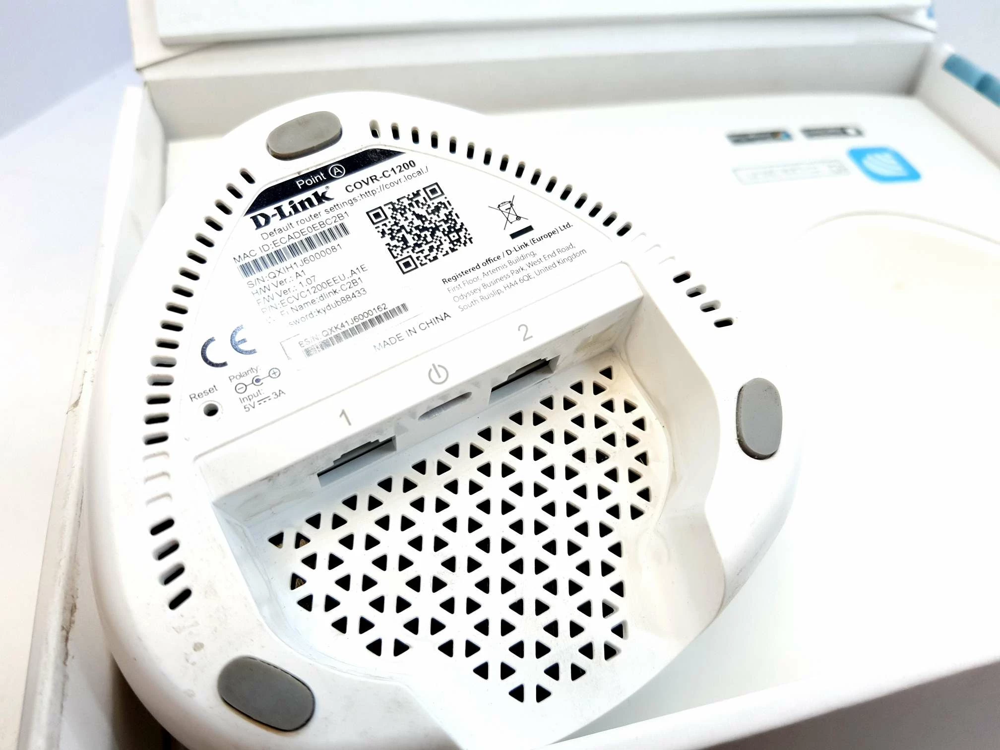 d-link-covr-c1202-router-mesh-wzmacniacz-sygnalu-model-covr-c1202