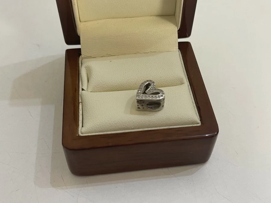 charms-serce-stan-uzywany