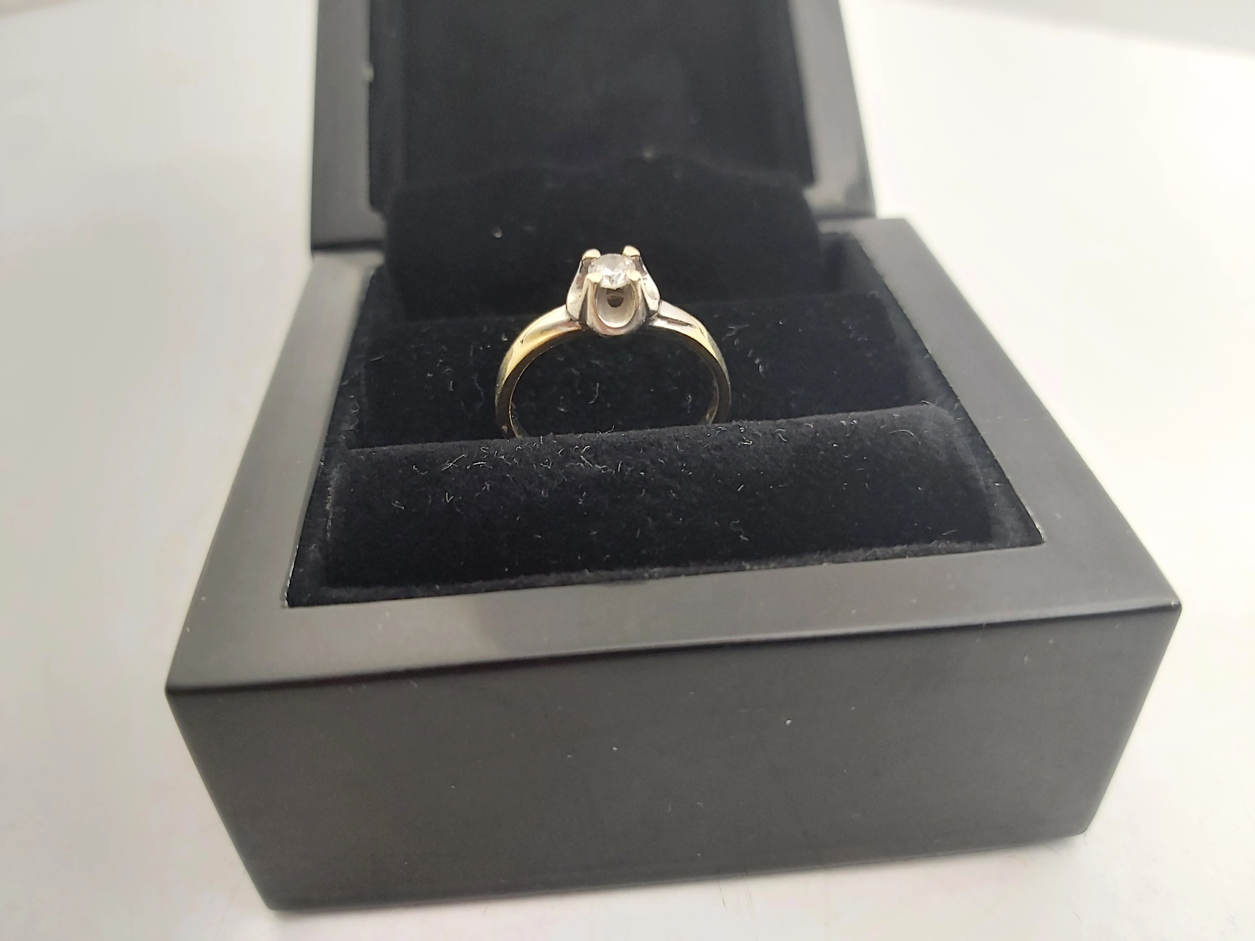 zloty-pierscionek-marka-inna-marka