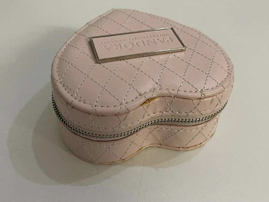 szkatulka-pandora-stan-11323-2