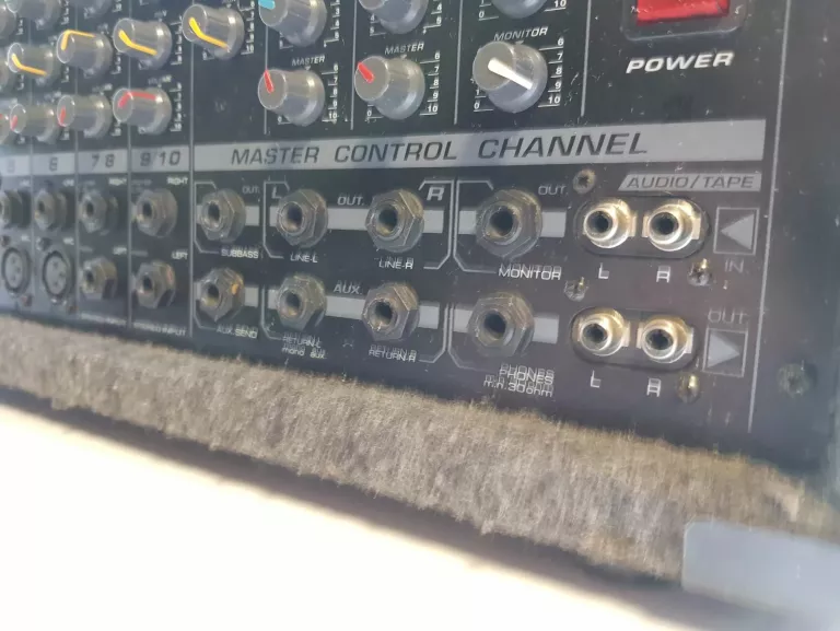 WZMACNIACZPOWER MIXERBOXELECTRONICS STEREO SPM450