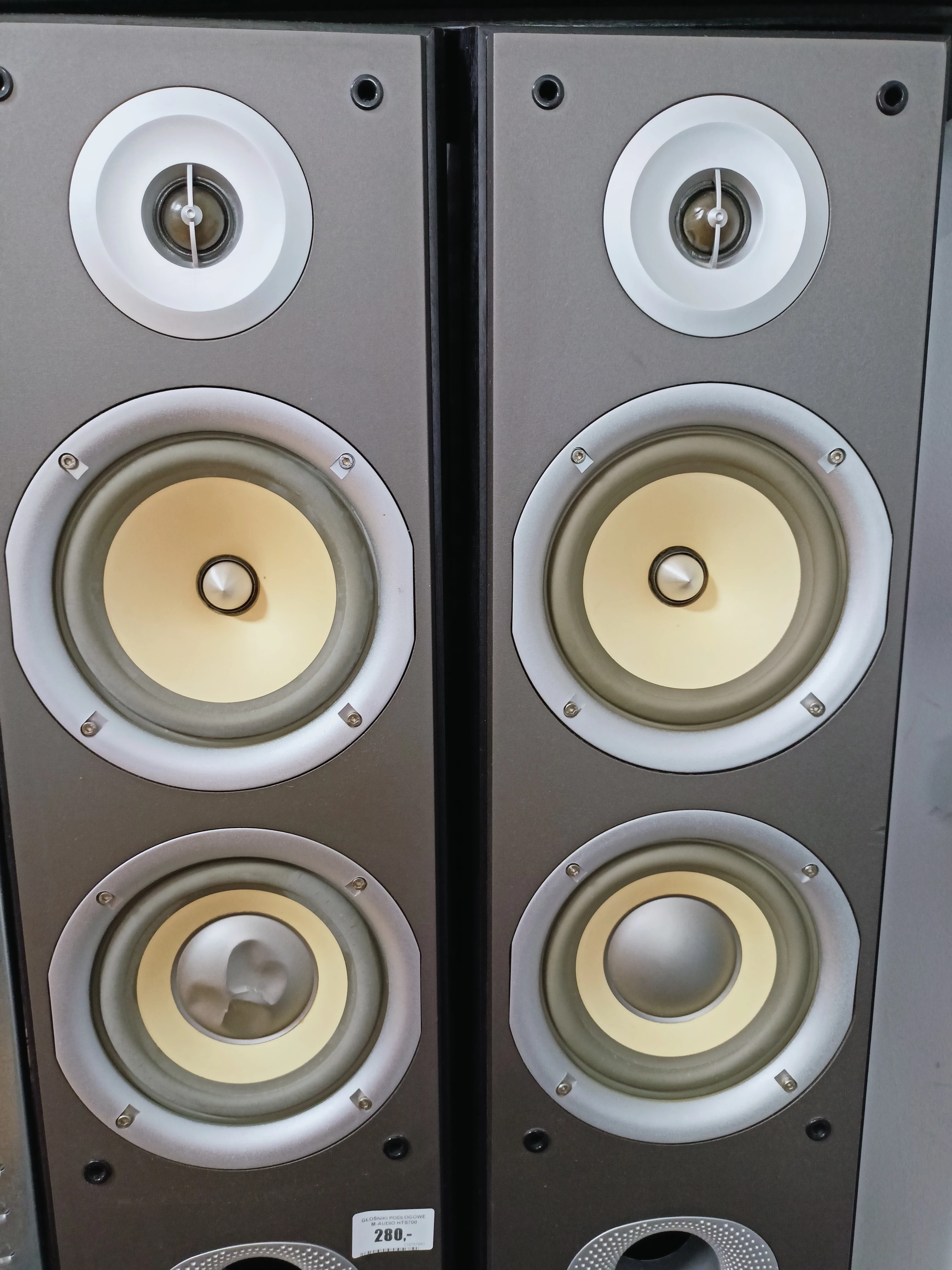 glosniki-podlogowe-m-audio-hts700-stan-uzywany