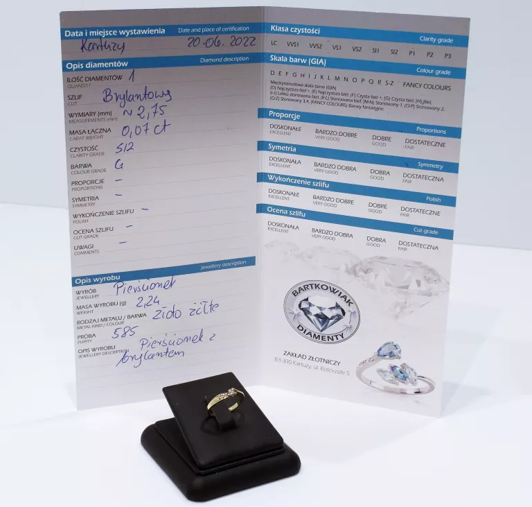 zloty-pierscionek-z-brylantem-224g-585-r12-waga-124