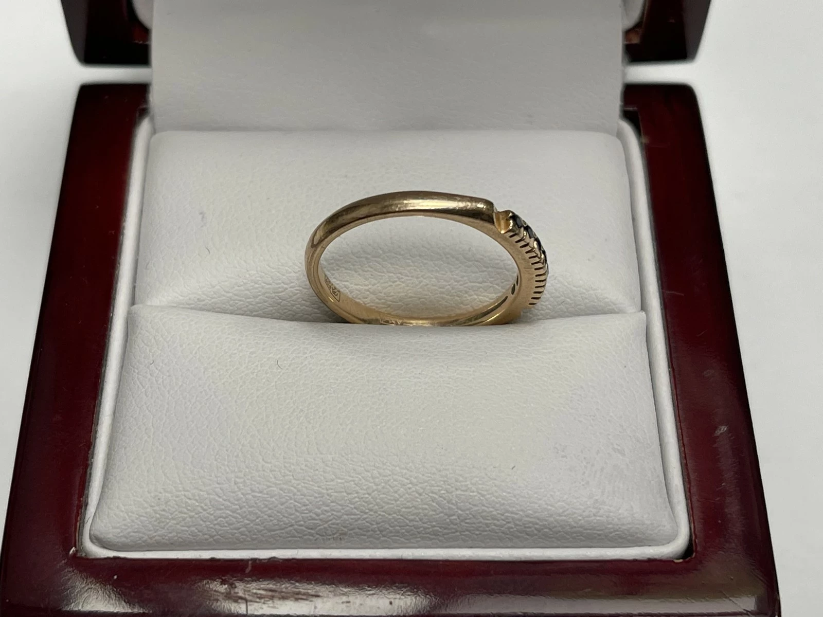 zloty-pierscionek-marka-inna-marka