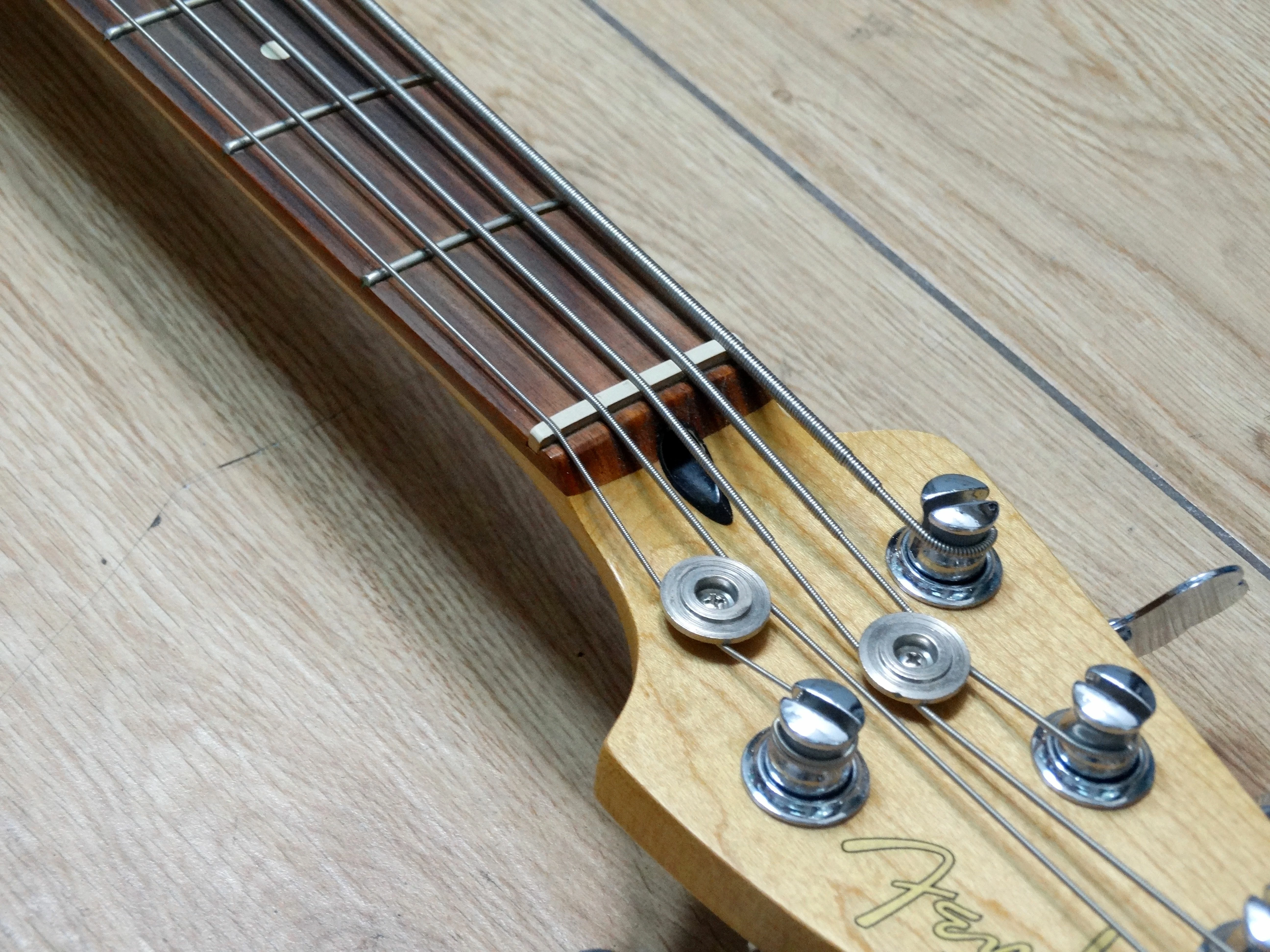gitara-basowa-fender-player-jazz-bass-v-stan-uzywany