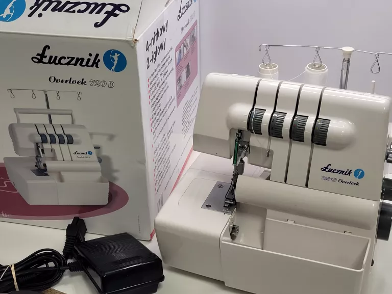 MASZYNA DO SZYCIA OVERLOCK ŁUCZNIK 720D / PUD