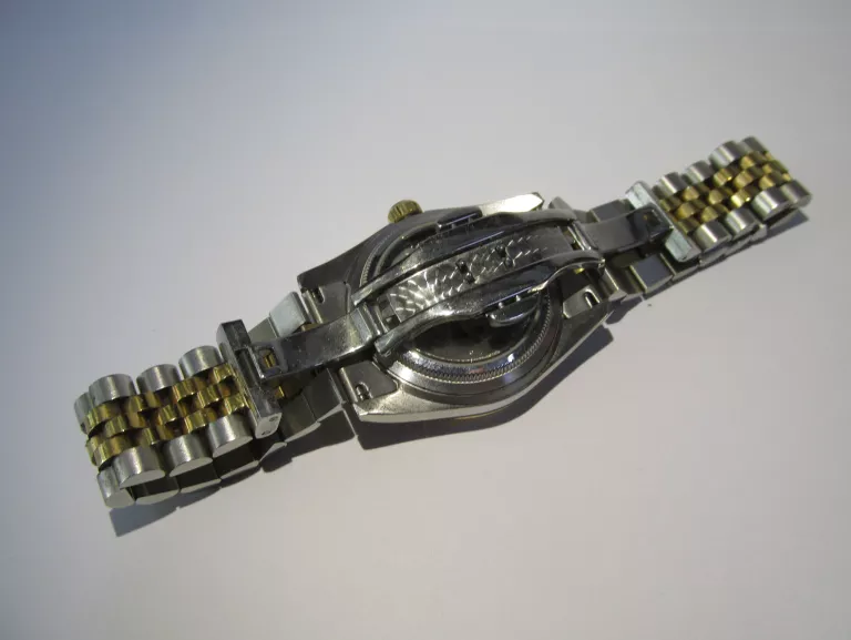 zegarek-parnis-automatic-ksztalt-koperty-okragla