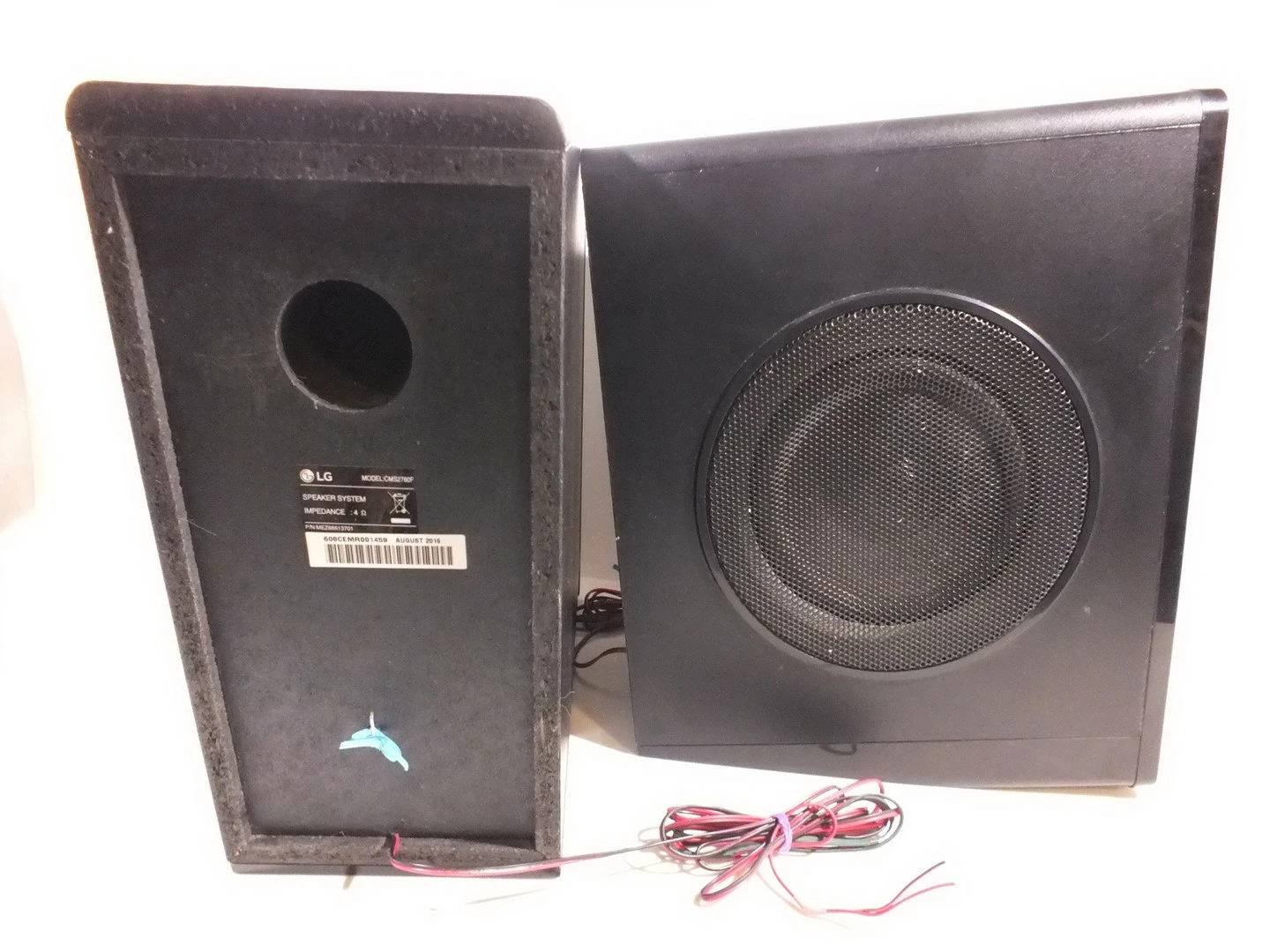 wieza-lg-cm2760-kolor-czarny